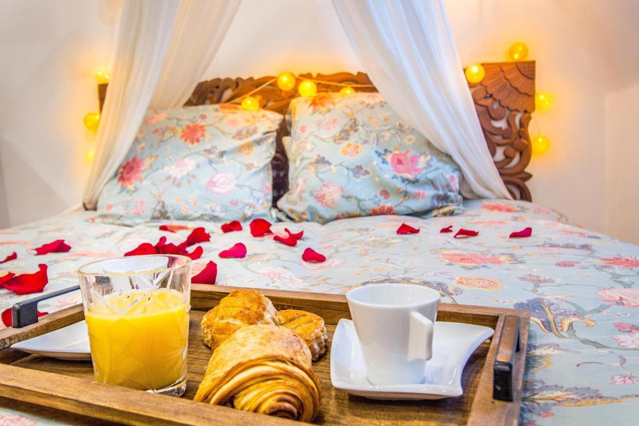 Jacuzzi - La Petite Romantique - Flobnb * Laon